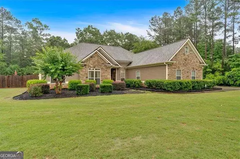 7030 Mandevilla Ln, Douglasville, GA 30135
