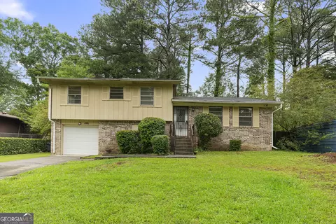 6535 Buckhurst Trl, Atlanta, GA 30349