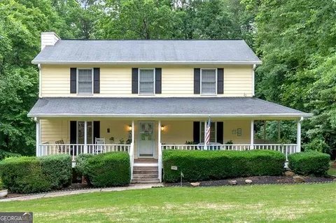 40 Picketts Forge Dr W, Acworth, GA 30101