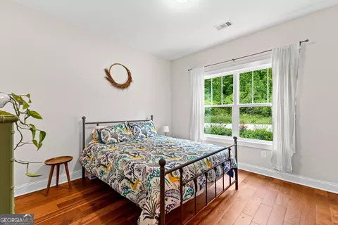Bedroom - 19 E Murphy St, Newnan, GA 30263 photo 1 of 10