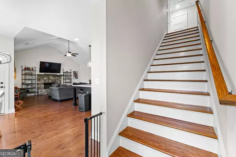 Entry Way - 19 E Murphy St, Newnan, GA 30263 photo 5 of 5