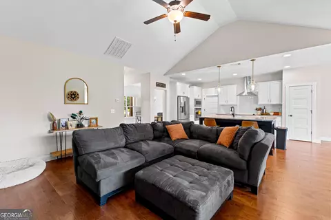 Other - 19 E Murphy St, Newnan, GA 30263 photo 2 of 9
