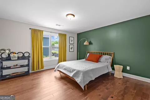 Bedroom - 19 E Murphy St, Newnan, GA 30263 photo 6 of 10