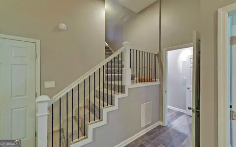 Entry Way - 270 Pheasant Mountain Rd, Toccoa, GA 30577 photo 2 of 4