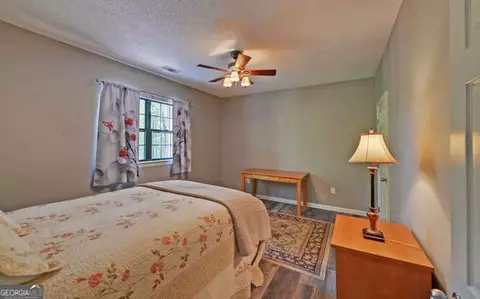 Bedroom - 270 Pheasant Mountain Rd, Toccoa, GA 30577 photo 5 of 7