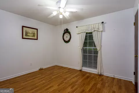 Bedroom - 865 Waterview Dr, Lagrange, GA 30240 photo 2 of 2