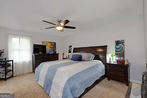 Bedroom - 100 Huntcliff Ct, Lagrange, GA 30240 photo 5 of 6