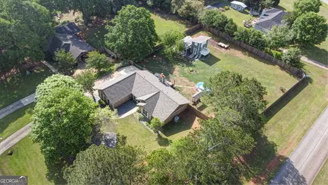 View/Area - 100 Huntcliff Ct, Lagrange, GA 30240 photo 1 of 6