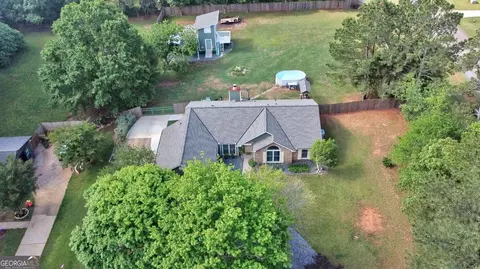 View/Area - 100 Huntcliff Ct, Lagrange, GA 30240 photo 4 of 6