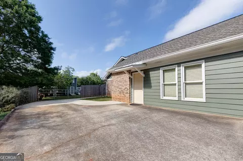 Other - 100 Huntcliff Ct, Lagrange, GA 30240 photo 2 of 10