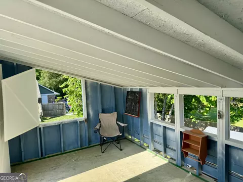 Exterior - 100 Huntcliff Ct, Lagrange, GA 30240 photo 7 of 14