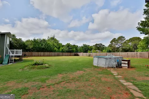 Exterior - 100 Huntcliff Ct, Lagrange, GA 30240 photo 11 of 14