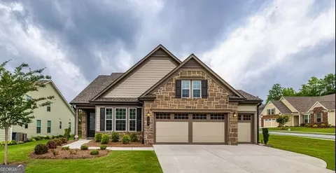 209 Cottonwood Cir, Peachtree City, GA 30269