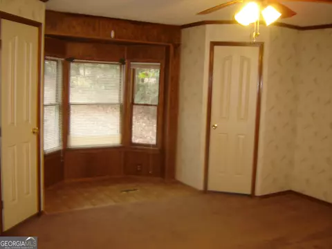 Living - 6177 County Road 266, Five Points, AL 36855 photo 6 of 8