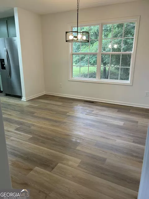 Dining - 414 Kitchens Rd SW, Milledgeville, GA 31061 photo 1 of 1
