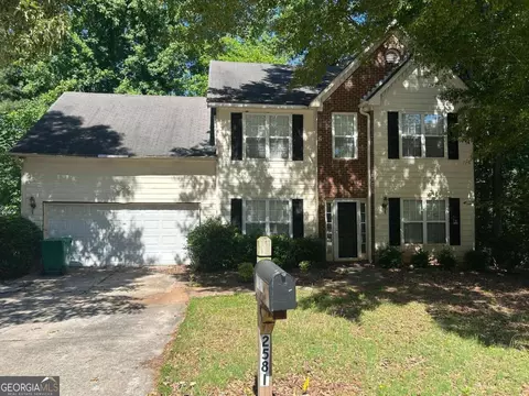 2581 Star Ln, Decatur, GA 30034
