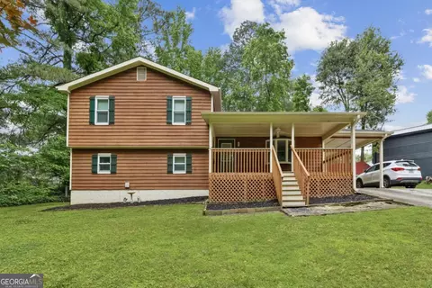 860 The Cir, Lawrenceville, GA 30043