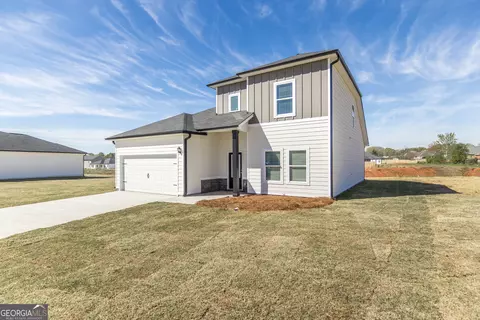 Exterior - 105 Monroe Ct, Byron, GA 31008 photo 4 of 5