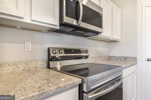 Kitchen - 105 Monroe Ct, Byron, GA 31008 photo 1 of 3