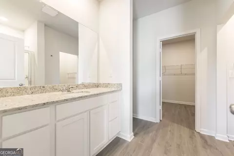Entry Way - 105 Monroe Ct, Byron, GA 31008 photo 5 of 5