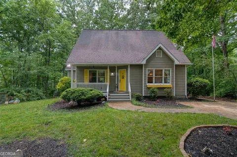34 Sassafras Grv, Dawsonville, GA 30534