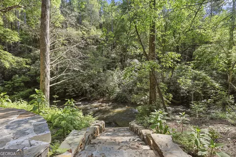 1102 Soque Wilderness Rd, Clarkesville, GA 30523 photo 4