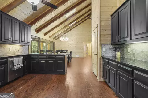 1102 Soque Wilderness Rd, Clarkesville, GA 30523 photo 9