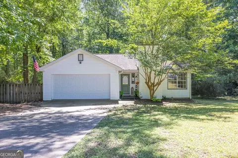 129 Ashwood Dr, Winder, GA 30680