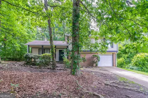 3694 Rolling Pl, Conley, GA 30288