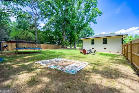 Exterior - 101 Crestwood Dr, Lagrange, GA 30241 photo 4 of 7