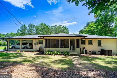 Exterior - 101 Crestwood Dr, Lagrange, GA 30241 photo 3 of 7