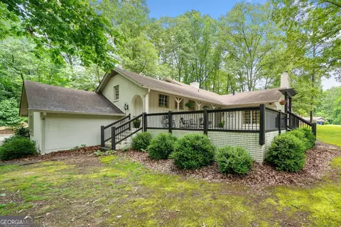 3252 Custer Lake Dr NW, Marietta, GA 30064