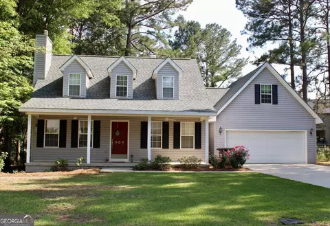 303 Shane Cir, Perry, GA 31069