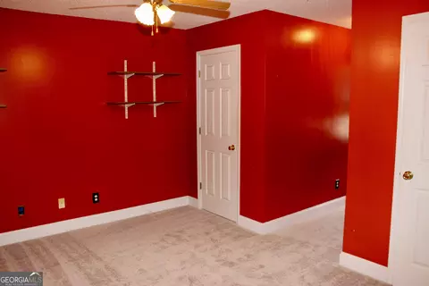 Bedroom - 303 Shane Cir, Perry, GA 31069 photo 8 of 9