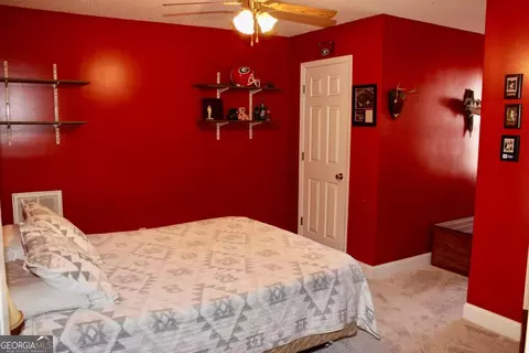 Bedroom - 303 Shane Cir, Perry, GA 31069 photo 4 of 9