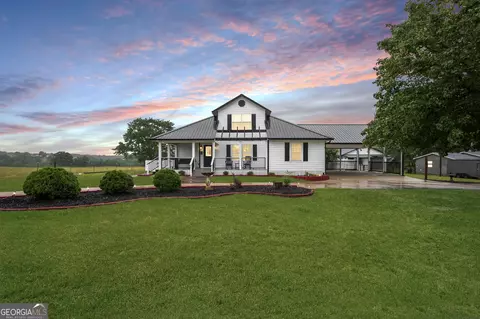6724 County Road 59, Roanoke, AL 36274