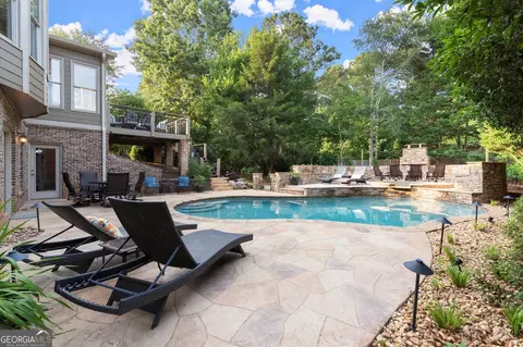 Exterior - 979 Pathview Ct, Dacula, GA 30019 photo 14 of 29