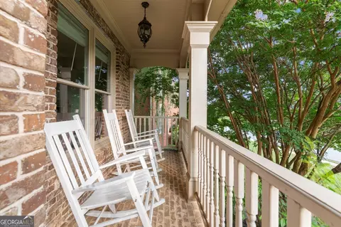 Exterior - 979 Pathview Ct, Dacula, GA 30019 photo 7 of 29