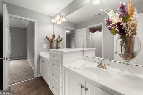 Bath - 979 Pathview Ct, Dacula, GA 30019 photo 6 of 7