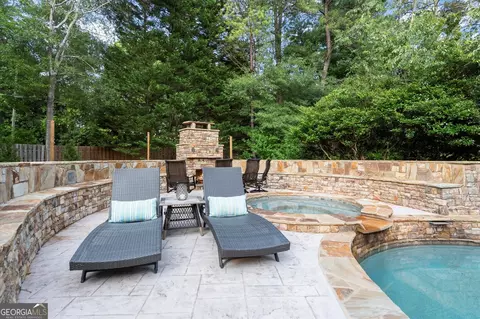 Exterior - 979 Pathview Ct, Dacula, GA 30019 photo 17 of 29