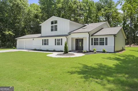 3729 Meadow Glen Cir, Ellenwood, GA 30294