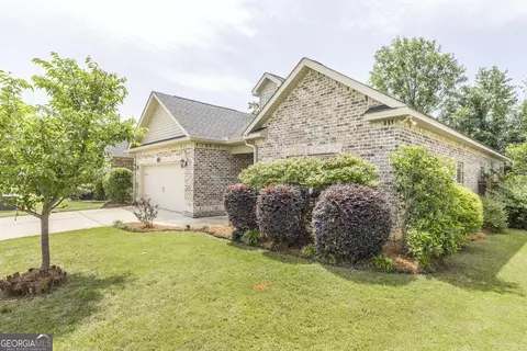 Exterior - 148 Logans Mill Trl, Warner Robins, GA 31093 photo 4 of 7
