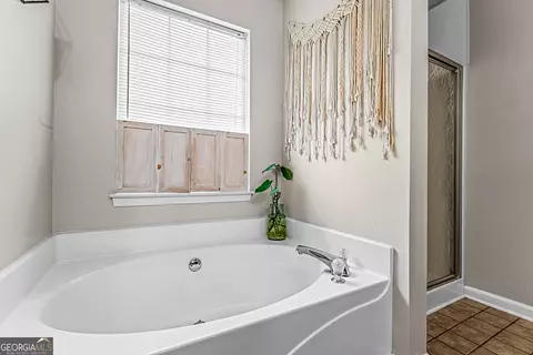 Bath - 161 Mills Dr, Covington, GA 30016 photo 2 of 3