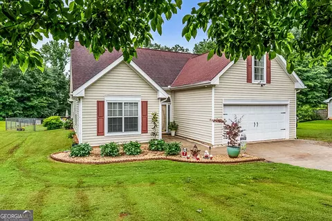 Exterior - 161 Mills Dr, Covington, GA 30016 photo 10 of 10