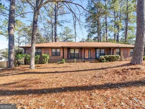 1727 Briarcliff Rd, Milledgeville, GA 31061