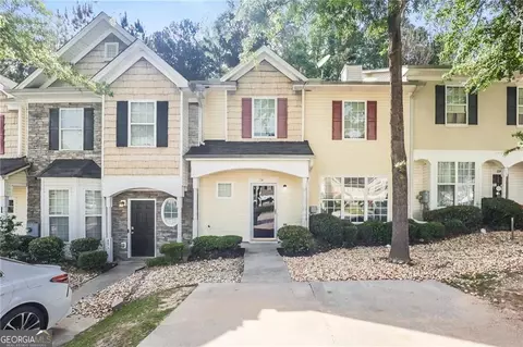 6073 Camden Forrest Dr, Riverdale, GA 30296