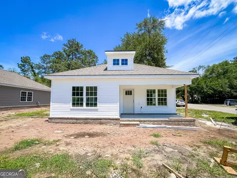 281 Gordon St, Statesboro, GA 30458