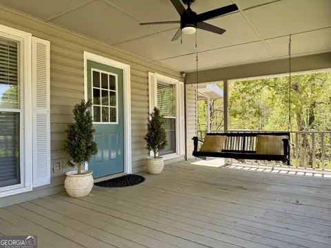Exterior - 111 Warren Dr, Wedowee, AL 36278 photo 3 of 8