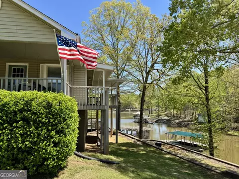 Exterior - 111 Warren Dr, Wedowee, AL 36278 photo 8 of 8