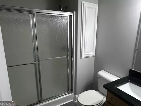 Bath - 107 Jefferson Pl, Lagrange, GA 30240 photo 5 of 5